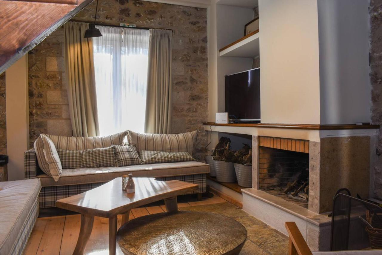 Theonimfi Stone Villa in Mountain Paradise Dimitsana Esterno foto